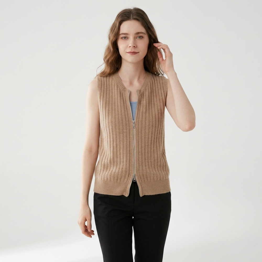 Valehaven – Cashmere Wool Vest — Beige