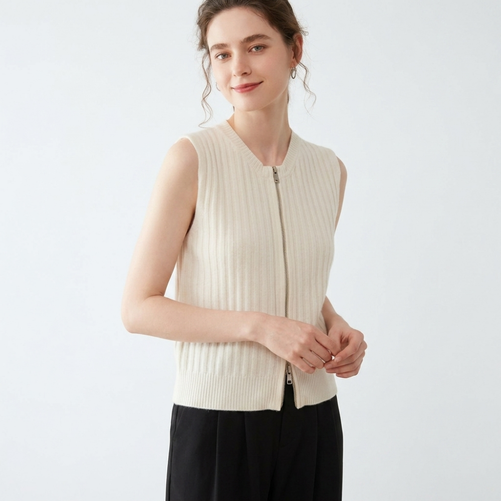 Valehaven – Cashmere Wool Vest — White